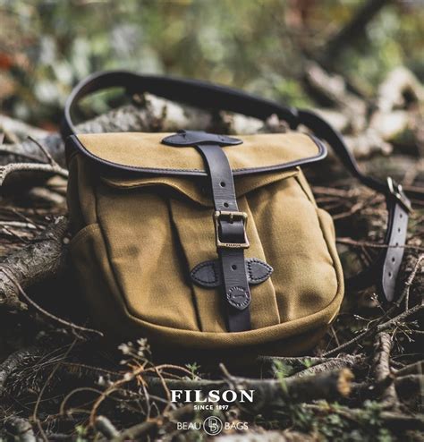 Filson Field Bag Small Tan Multi Pocket Field Bag