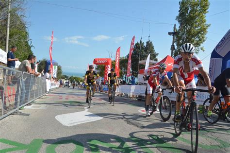 Giro DItalia Amatori A Campli Tra Scorci Mozzafiato Ed Eccellenze