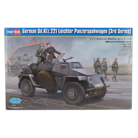 Sd Kfz 221 leichter Panzerspähwagen 3rd series Hobby Boss 1 35