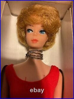 Vtg Bubble Cut Barbie Doll Mattel Teen Age Fashion Model