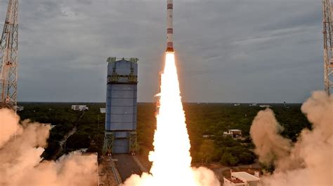 Isro To Launch 36 Oneweb Satellites On October 23 All Details News18