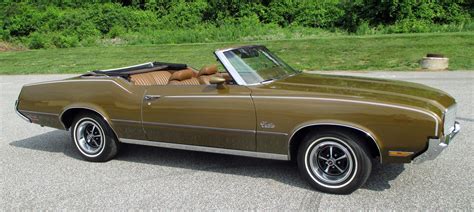 1972 Oldsmobile Cutlass | Connors Motorcar Company