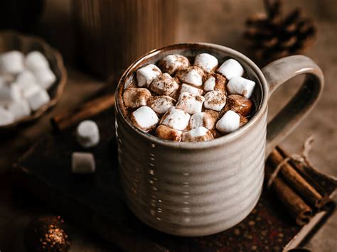 Recettes De Chocolat Chaud De Cannelle Et Coriandre Du Voyage Dans L