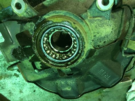 Замена переднего подшипника ступицы — Mazda 6 (2G) GH, 2 л, 2011 года ...