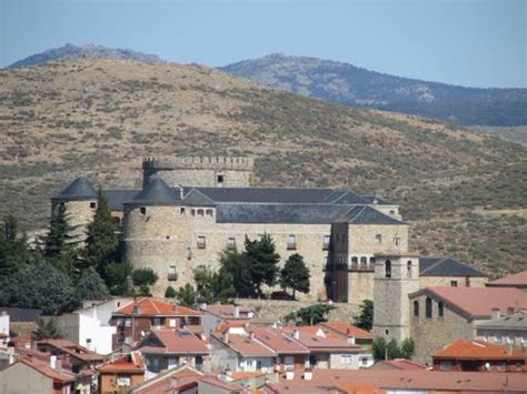 Ayuntamiento De Las Navas Del Marques