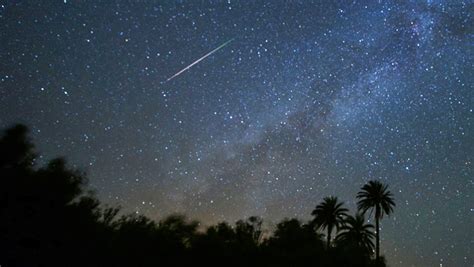 Hora y fecha para ver la lluvia de estrellas Eta Acuáridas desde