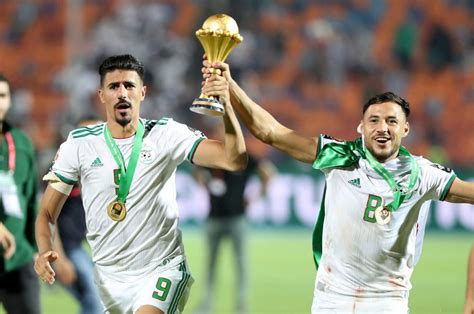 الاهلي المصري كورة الأهلي يهدف لصدارة الدوري المصري في مواجهة الانتاج