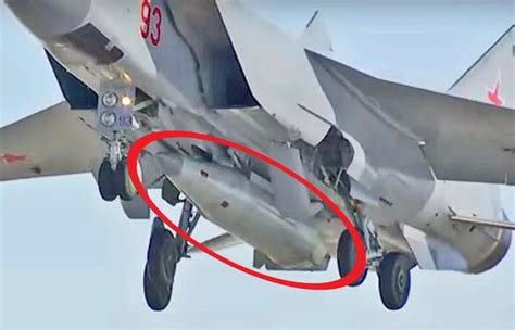 Russia Test Fires New Kh-47M2 Kinzhal Hypersonic Missile - The Aviationist