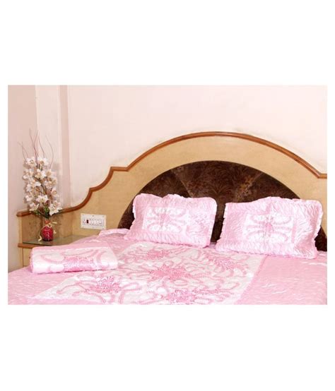 Gayatri King Sateen Pink Ethnic Bedding Set Buy Gayatri King Sateen