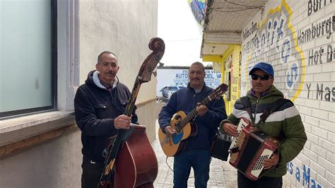 Mañanitas a gloria Morales con reflejo Norteño de Valparaíso YouTube