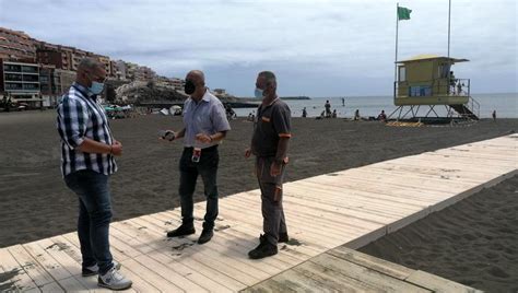 NUEVAS PASARELAS EN LAS CUATRO PLAYAS CON BANDERA AZUL DE TELDE Onda