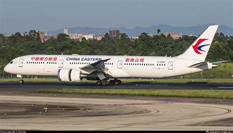 B N China Eastern Yunnan Airlines Boeing Dreamliner Photo By