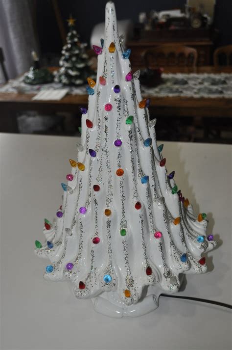 Large Vintage Ceramic Lava Christmas Tree Etsy