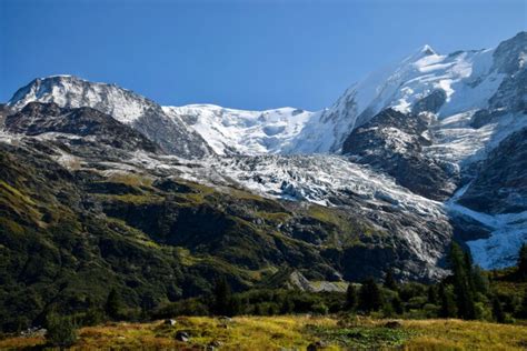 1ère étape du Tour du Mont Blanc Des Houches à Bionnassay Trekking