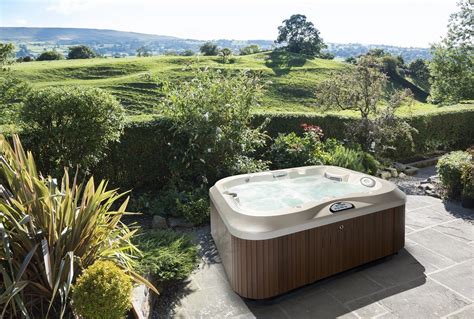 5 Creative Ideas For Adding More Privacy Around Your Hot Tub Hot Tubs