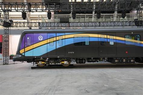 Carbon Fibre Metro Trainset To Enter Service Metro Report