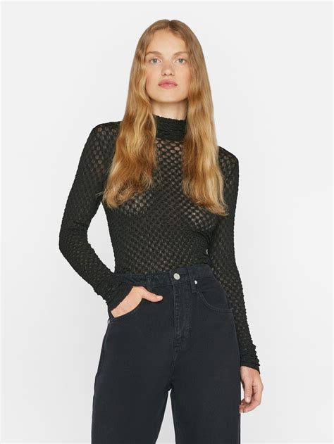 Mesh Lace Turtleneck Noir Frame