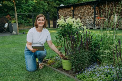 Der Garten Im M Rz Was Ihr Jetzt Tun K Nnt Gartenstil