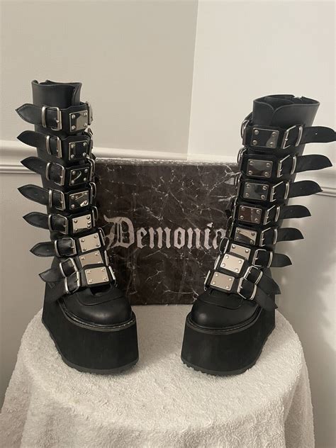 Demonia Damned 318 US Women S 6 Goth Platform Boots B Gem