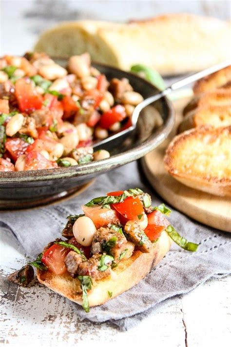 Italian Sausage And White Bean Bruschetta Recipe Lisa S Dinnertime