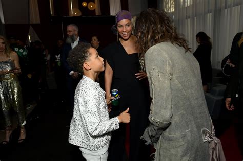 Alicia Keys With Her Sons at 2019 iHeartRadio Music Awards | POPSUGAR ...