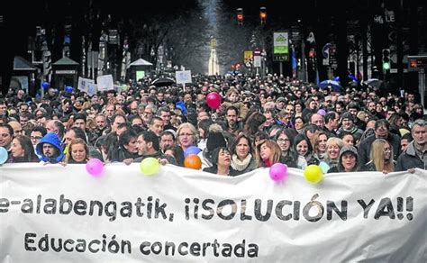 La Presi N De Familias Profesores Y Educaci N Forz El Acuerdo En El