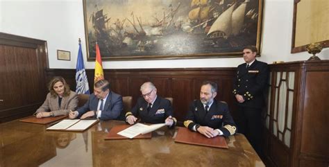 En Ferrol firma del Convenio entre Defensa y la Universidade da Coruña