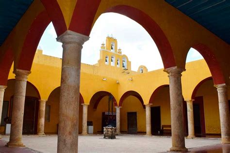 Marav Llate De La Iglesia Y Claustro De San Roque Centro Cultural En