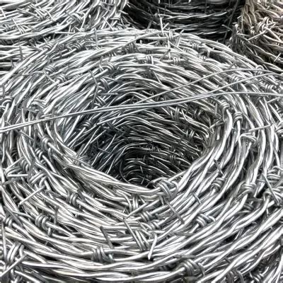 Galvanized Traditional Twist 400m 500m 50kg Per Roll 50kg Barbed Wire