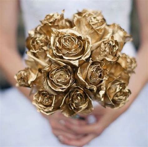 Beautiful Gold Rose Bouquet Gold Standard Wedding And Event