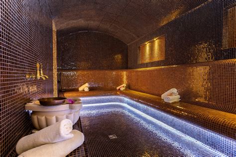 Хотел Перелик ***** Пампорово | Chaikatravel.com