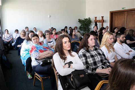 Академичната общност на ПУ "Паисай Хилендарски" представи Стратегическа ...