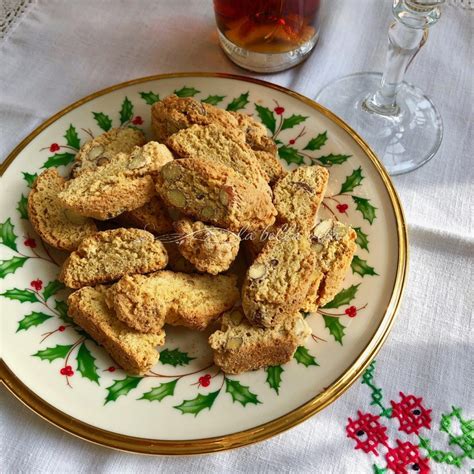 Cantucci With Vin Santo Wine An Italian Tradition Biscotti La