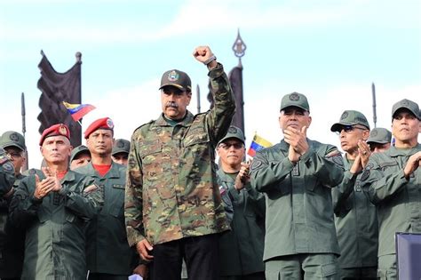 Presiones en la cúpula militar Maduro movió sus fichas en el Alto