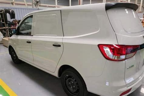 Wuling Formo Blind Van Pilihan Tepat Untuk Para Pelaku Usaha Dealer