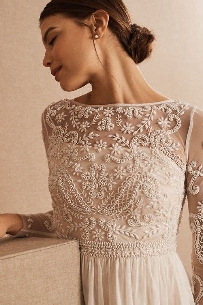 Ridiculously Stunning Long Sleeved Wedding Dresses To Covet In