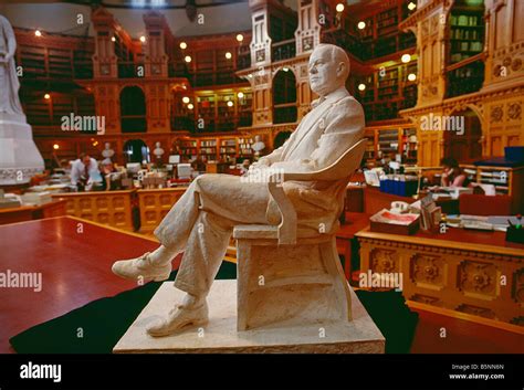 Statue of Lester B. Pearson former Prime Minister of Canada sitting on ...