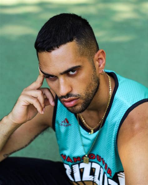 🎶🎤 Mahmood #Soldi 💸 Precious Gifts, Tripp, Man Crush, I Cant, Aesthetic Photo, Protagonist ...