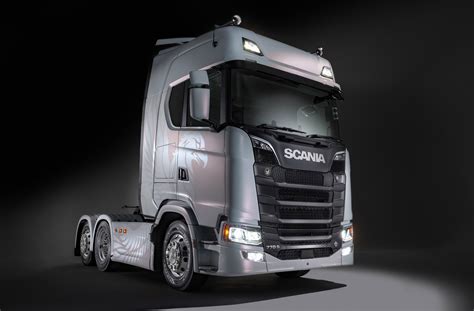 Limited Edition V8 Celebrates Scanias Range Topping Engine Trucking