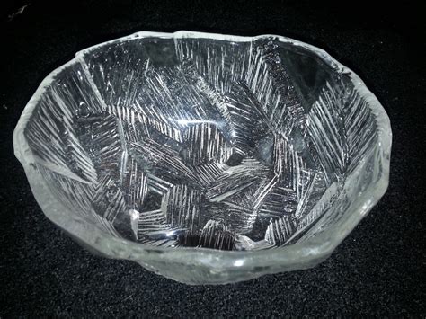 Lovely Glass Fruit Bowl Hoya Crystal Collectors Weekly