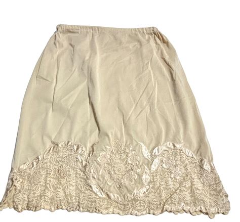 Vintage Nude Half Slip Retro Slip Skirt Lace Undergar Gem