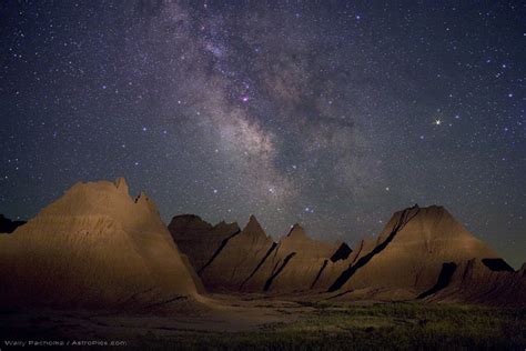 TWAN | Badlands Milky Way