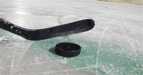 Hockey Stick Blade Angles For Receiving Passes