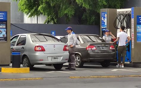 La nafta en YPF es un 6 5 más cara desde este jueves Primicias Rurales