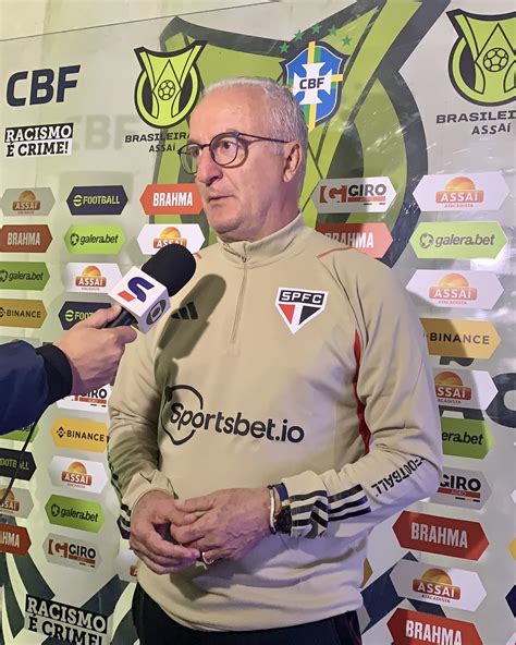 Técnico Dorival Júnior pede reforços e protagonismo do São Paulo em