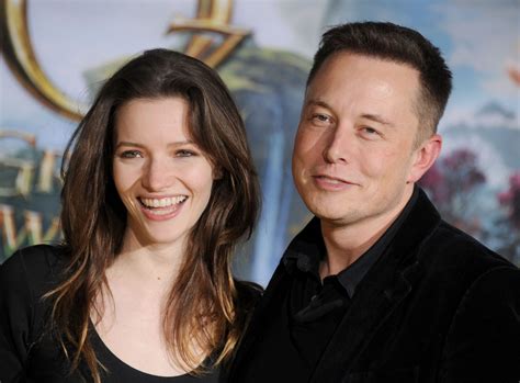 Elon Musk's Dating History And His Baby Mommas! – LIPSTIQ