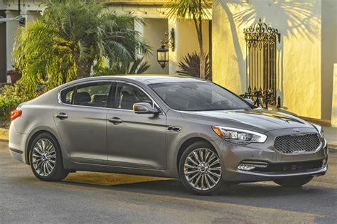 Kia Luxury Cars Research Pricing And Reviews Edmunds