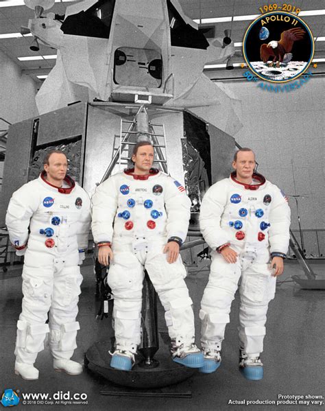 NA00123 Apollo 11 Astronauts - DID Corp.