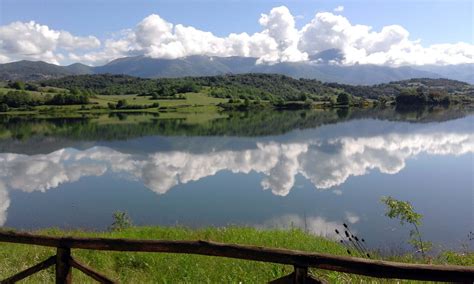 La Riserva Naturale Del Lago Di Canterno