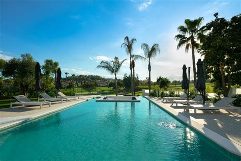 Endless Pool Marbella Luxury Real Estate Villas Palm Trees